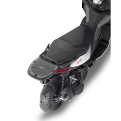 GIVI SUPPORT TOP CASE MONOLOCK POUR APRILIA SR GT 125-200 '22 (SR6711)