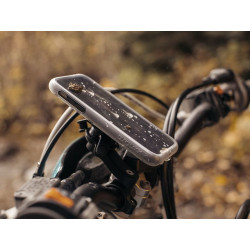 QUAD LOCK PONCHO IPHONE 16 PRO MAX