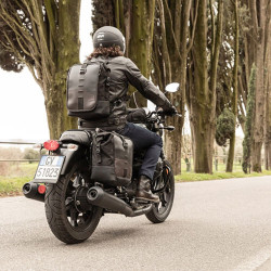 GIVI SAC DE SELLE/DOS CORIUM 18L (CRM101)