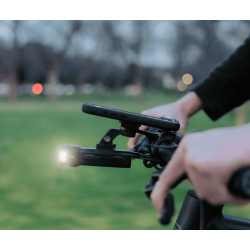 QUADLOCK POUR CAMERA D'ACTION AVEC ATTACHEMENT