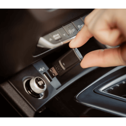 QUAD LOCK ADAPTEUR CARPLAY SANS FIL/ANDROID AUTO